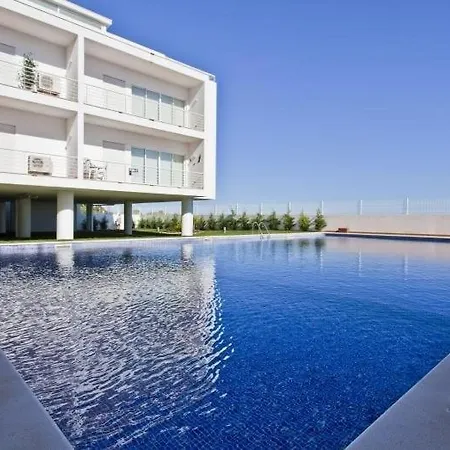 Formosa Village 2 Bed With Sea And Nature Reserve Views *
